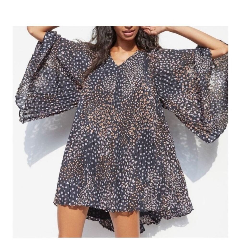 Anthropologie Toulon Pleated Blue Floral Viscose Lightweight Dress Size Large
